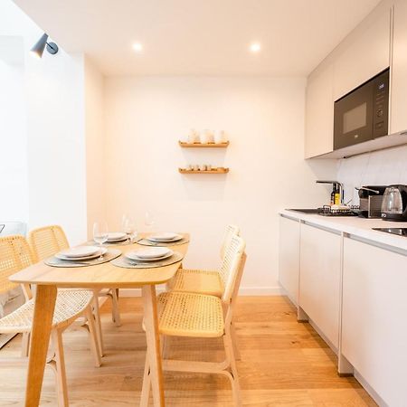 Le Duplex Vaugelas Atypique En Plein Centre Ville Annecy Exterior foto
