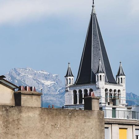 Le Duplex Vaugelas Atypique En Plein Centre Ville Annecy Exterior foto